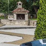 Villa Vernier With Private Pool And Jacuzzi *
