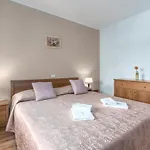 Vernier With Private Pool And Jacuzzi *