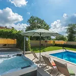Villa Vernier With Private Pool And Jacuzzi
