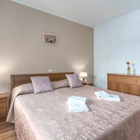 Vernier With Private Pool And Jacuzzi *