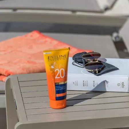 Vernier With Private Pool And Jacuzzi Villa