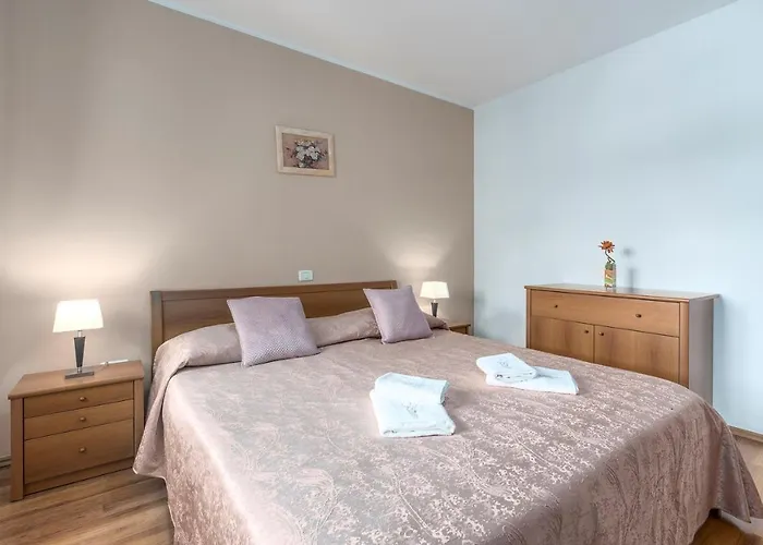 Vernier With Private Pool And Jacuzzi *