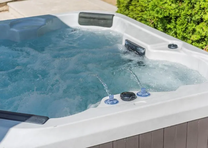 Vila Vernier With Private Pool And Jacuzzi