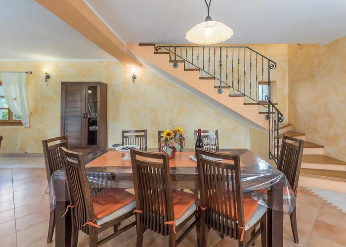 Vernier With Private Pool And Jacuzzi *